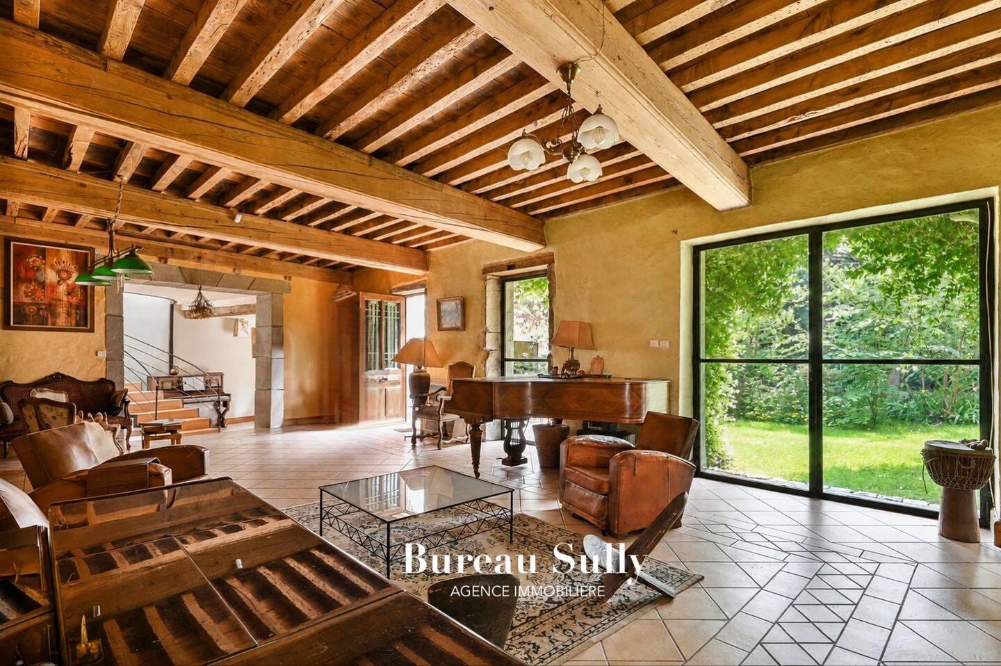 Maison 5 pièces 235 m² · à Beynost · 235 m² · 790 000 €