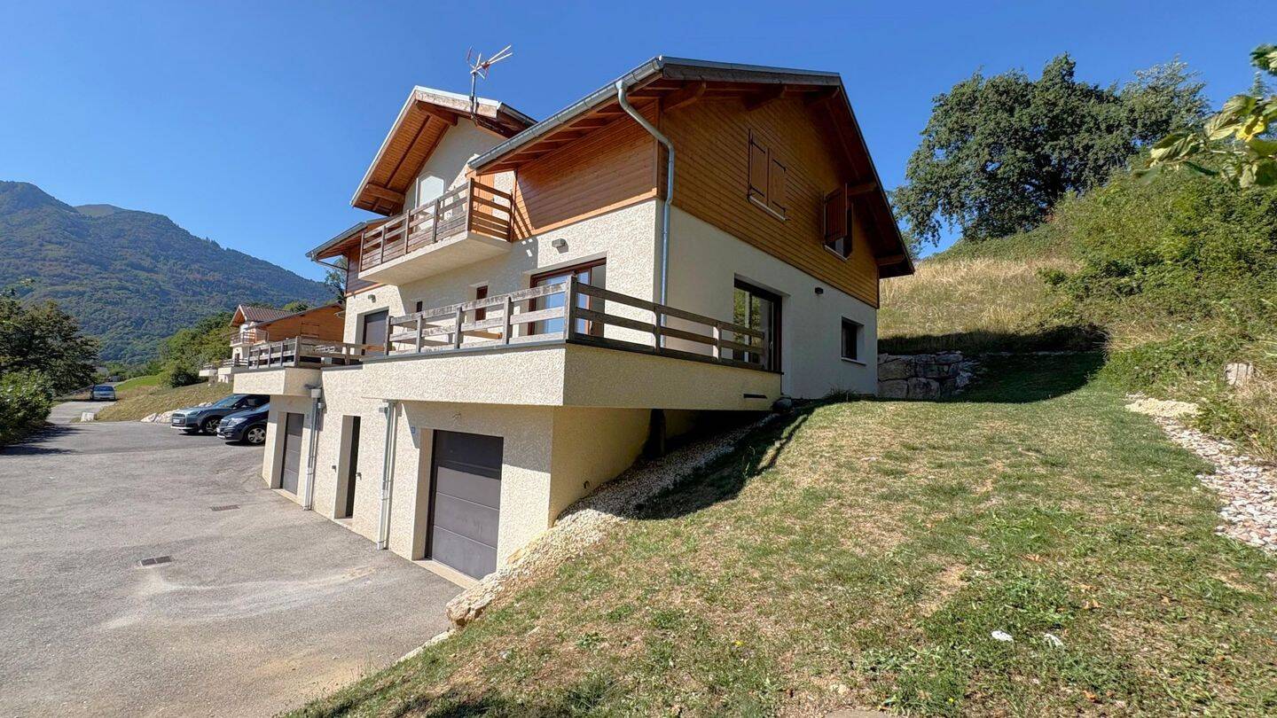 Appartement 4 pièces 98 m² · à Thyez · 98 m² · 405 000 €