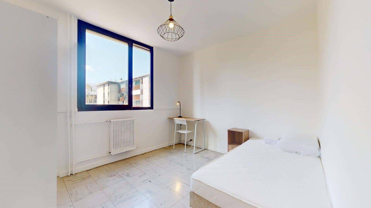 Appartement 1 pièce 15 m² · à Grenoble · 15 m² · 332 €/mois