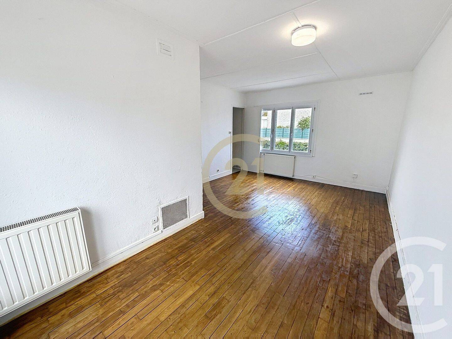 Maison 4 pièces 68 m² · à Donges · 68,1 m² · 842 €