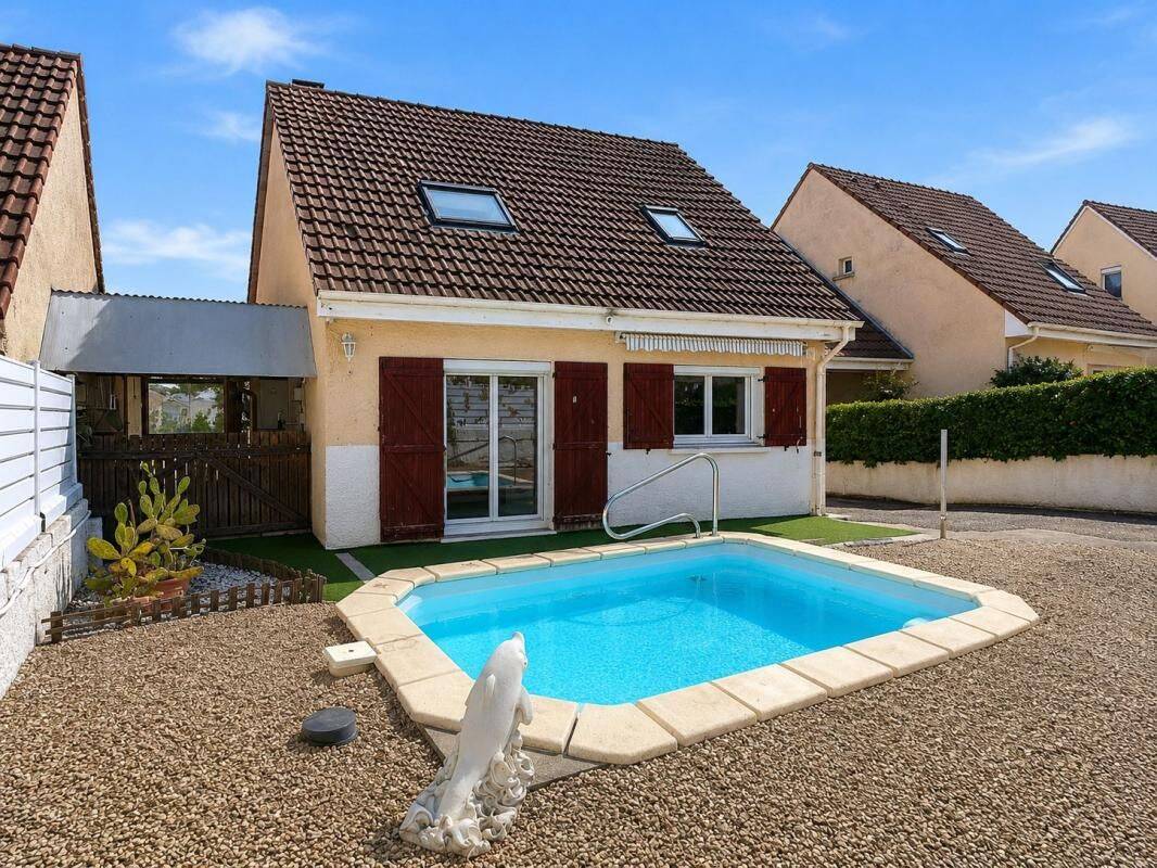 Maison 4 pièces 87 m² · à Villefontaine · 87 m² · 299 000 €