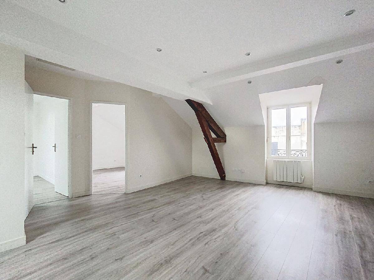 Appartement 3 pièces 54 m² · à Mâcon · 54 m² · 590 €/mois