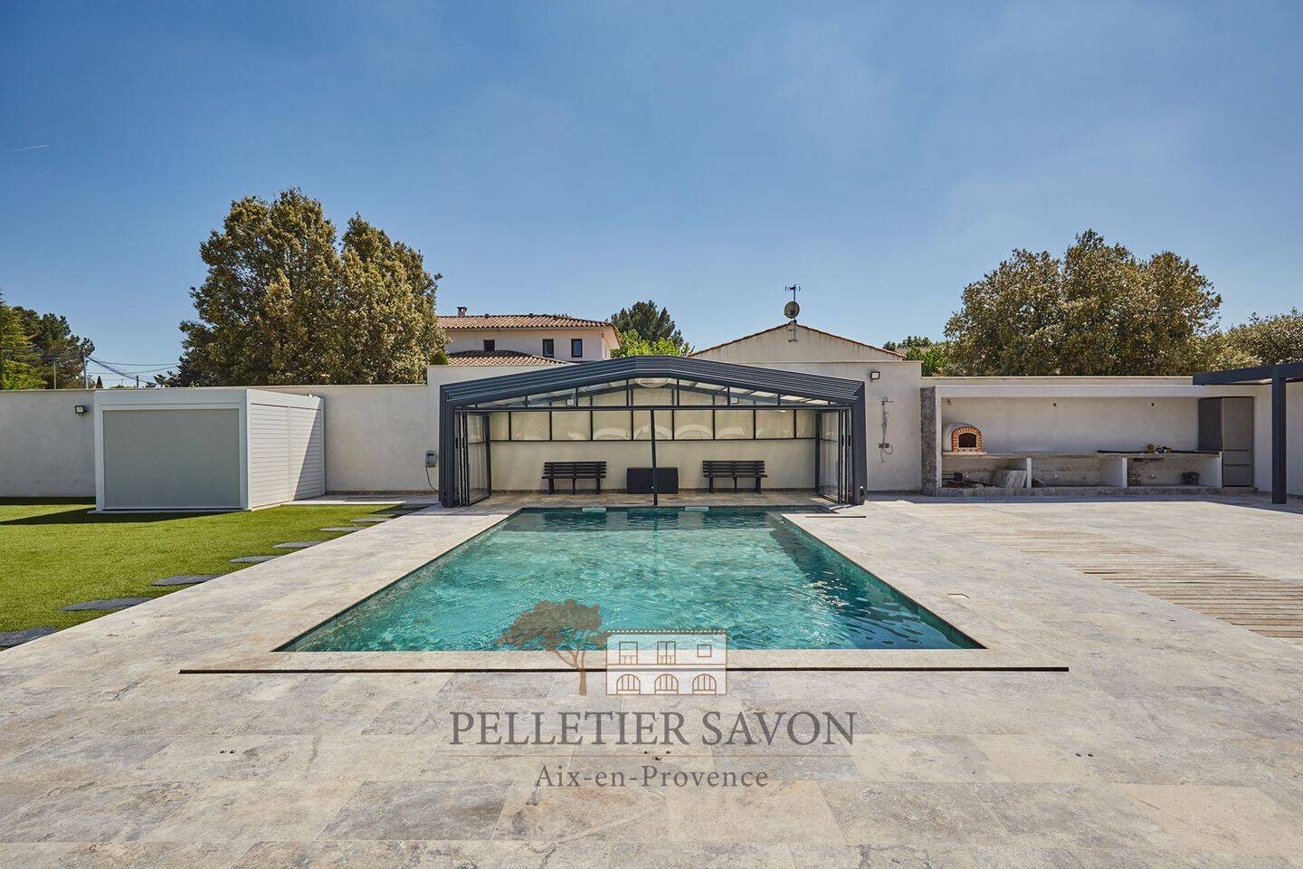 Maison 7 pièces 330 m² · à Aix-en-Provence · 330 m² · 1 575 000 €
