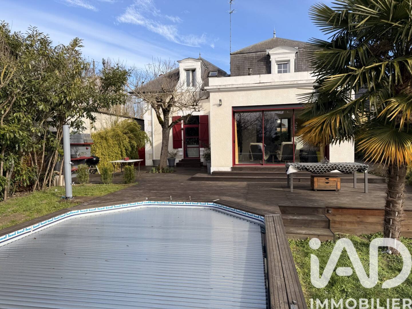 Maison 5 pièces 147 m² · à Bourges · 147 m² · 417 000 €