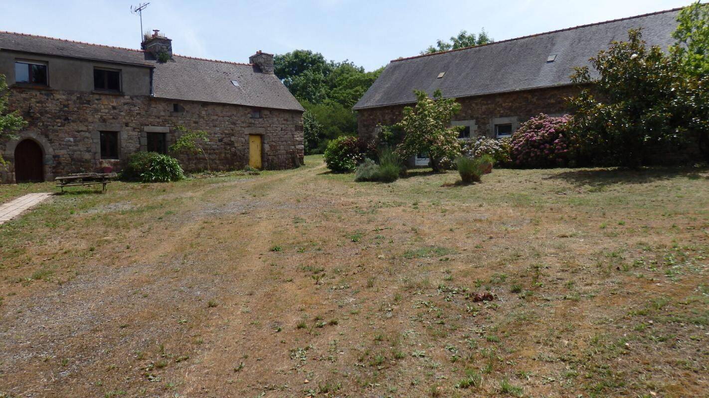 Maison 6 pièces 159 m² · à Lanvollon · 159 m² · 299 990 €