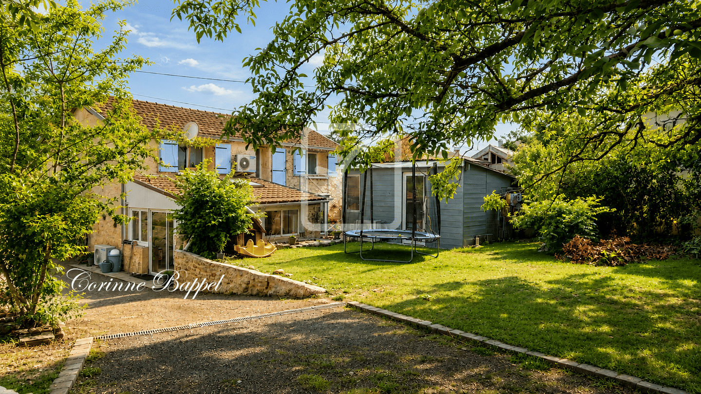 Maison 5 pièces 142 m² · à Cubjac-Auvézère-Val d'Ans · 142 m² · 215 000 €