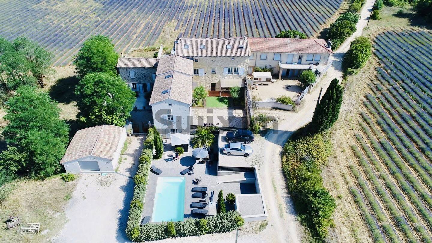 Maison 40 pièces 589 m² · à Uzès · 589 m² · 997 000 €