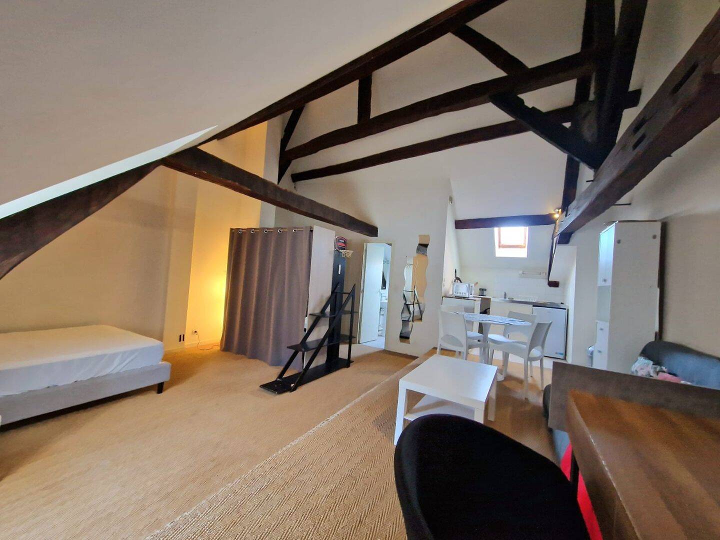 Appartement 1 pièce 32 m² · à Tours · 31,7 m² · 545 €