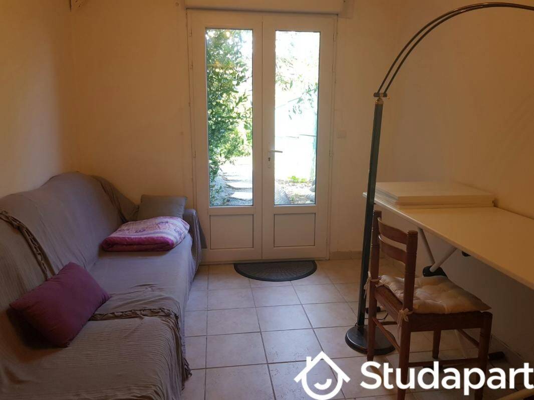 Appartement 1 pièce 28 m² · à Clairoix · 28 m² · 470 €/mois