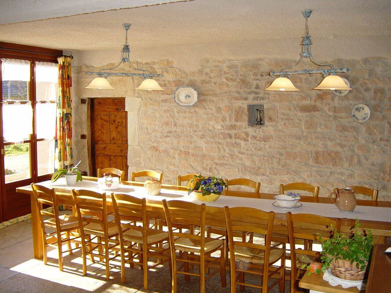Maison 6 pièces 195 m² · à Orgelet · 195,4 m² · 249 000 €