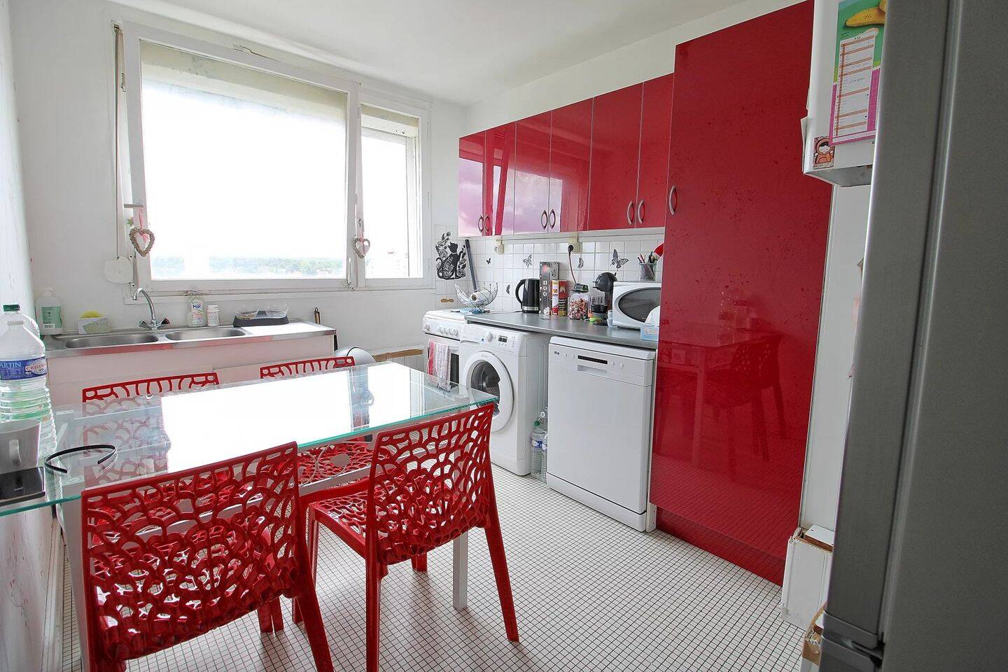 Appartement 4 pièces 79 m² · à Saint-Étienne-du-Rouvray · 79,1 m² · 65 000 €