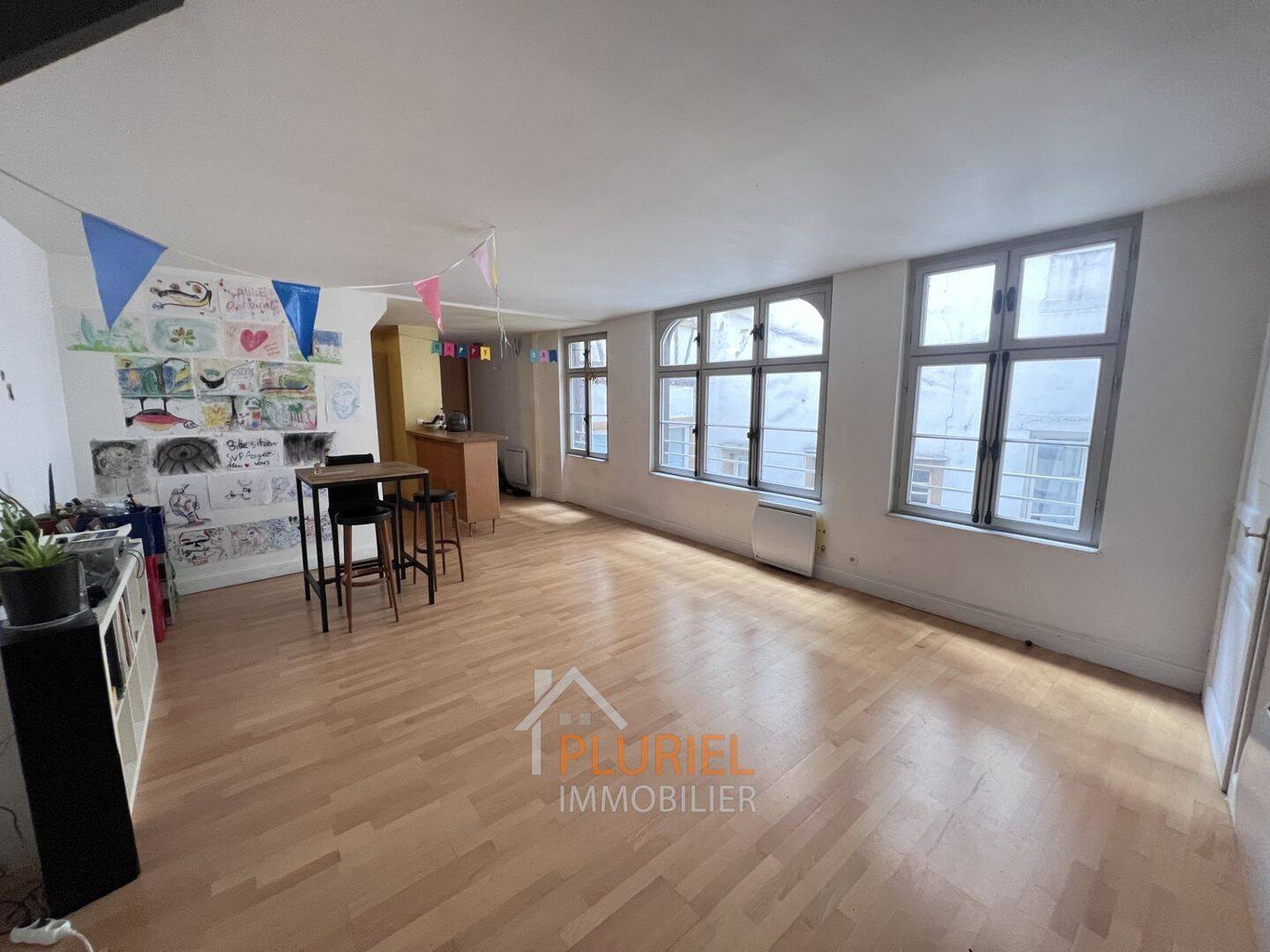 Appartement 4 pièces 94 m² · à Strasbourg · 94 m² · 1 323 €