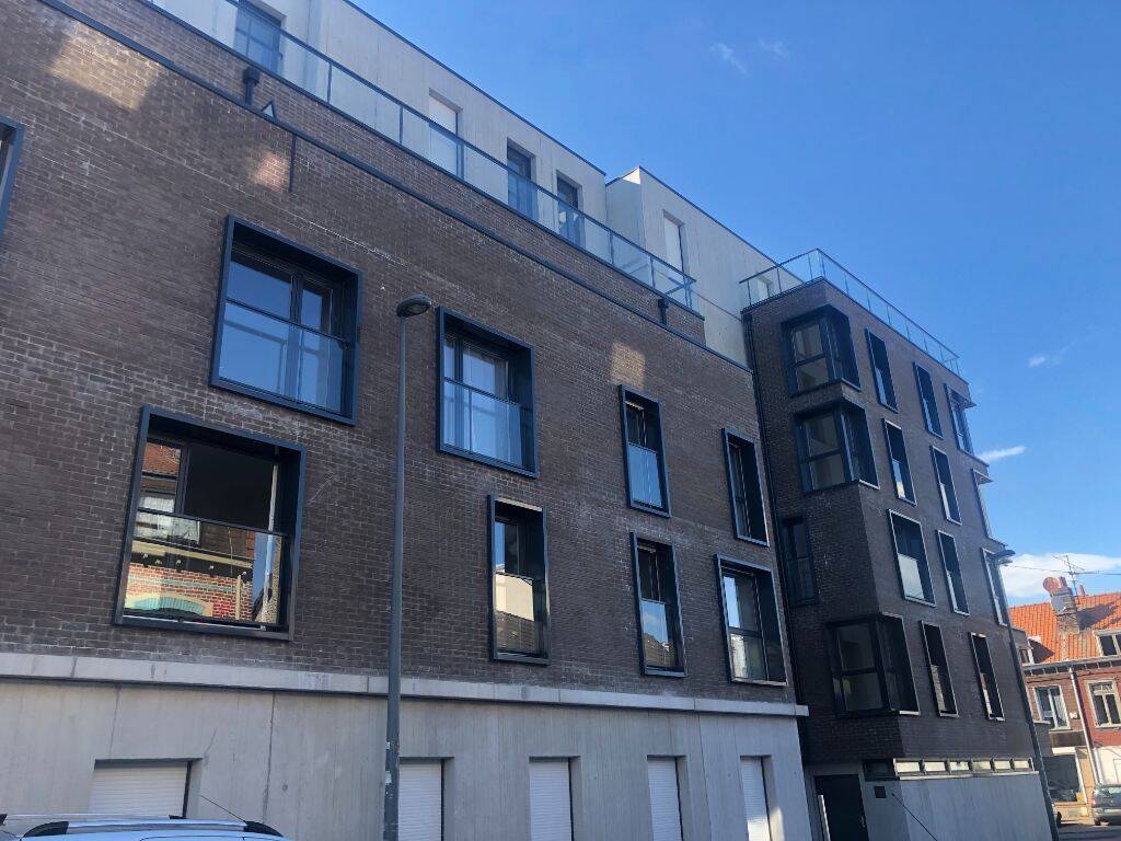 Appartement 2 pièces 64 m² · à Lille · 64,4 m² · 927 €