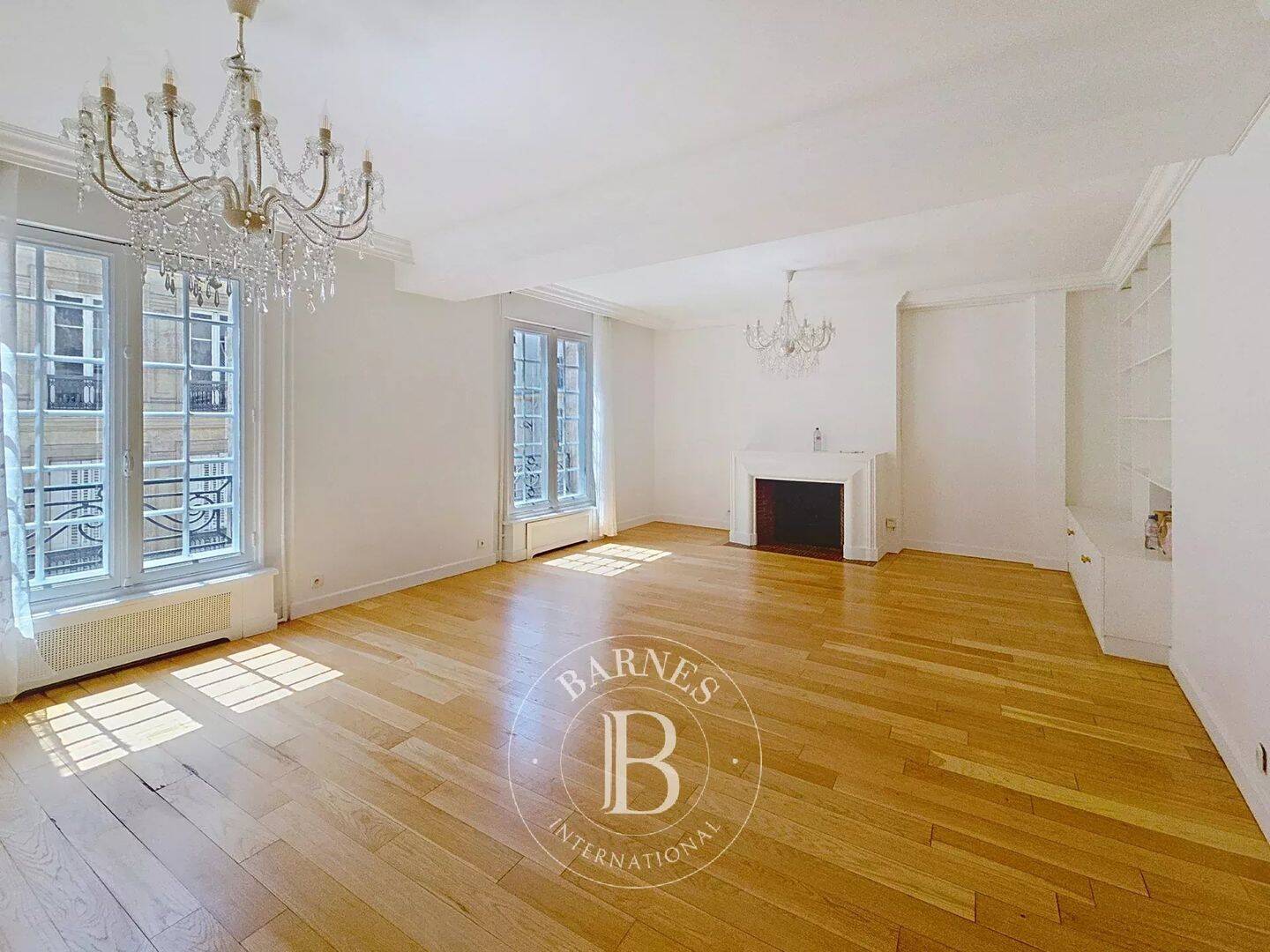 Appartement 2 pièces 80 m² · à Paris 6ème Arrondissement · 80,4 m² · 3 600 €