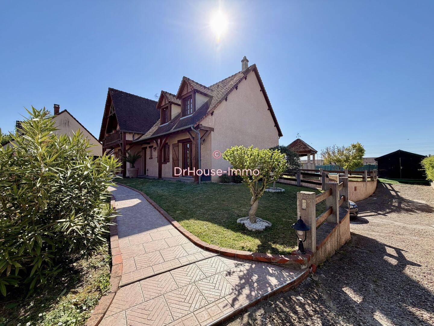 Maison 7 pièces 119 m² · à Villemandeur · 119 m² · 272 000 €