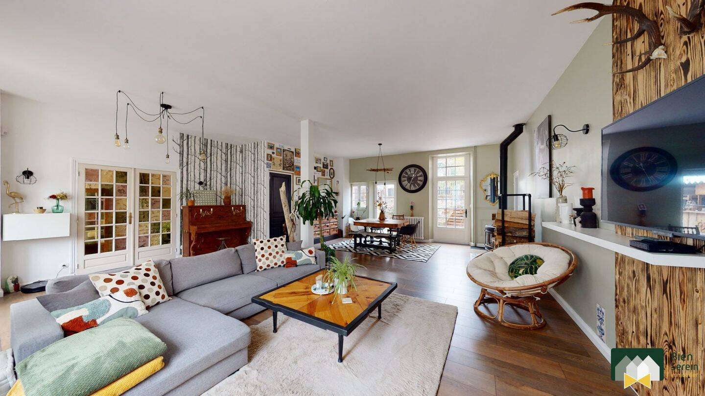 Maison 7 pièces 193 m² · à Auneau-Bleury-Saint-Symphorien · 193 m² · 287 000 €