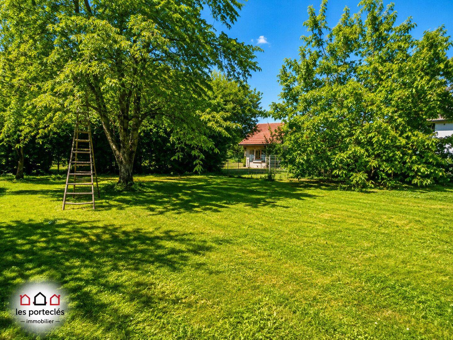 Terrain de 930 m² à Entre-deux-Guiers - photo 2