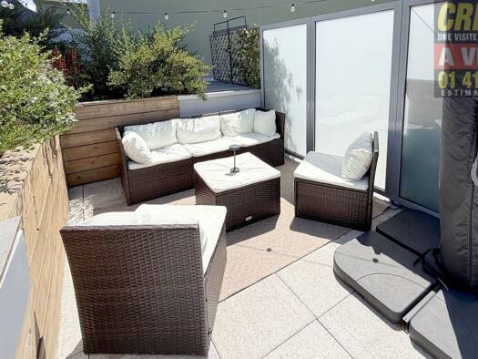 Appartement à vendre 625 000 € 4 pièces 3 chambres 77 m² Étage 4/4 Voltaire-Grésillons Asnières-sur-Seine 92600