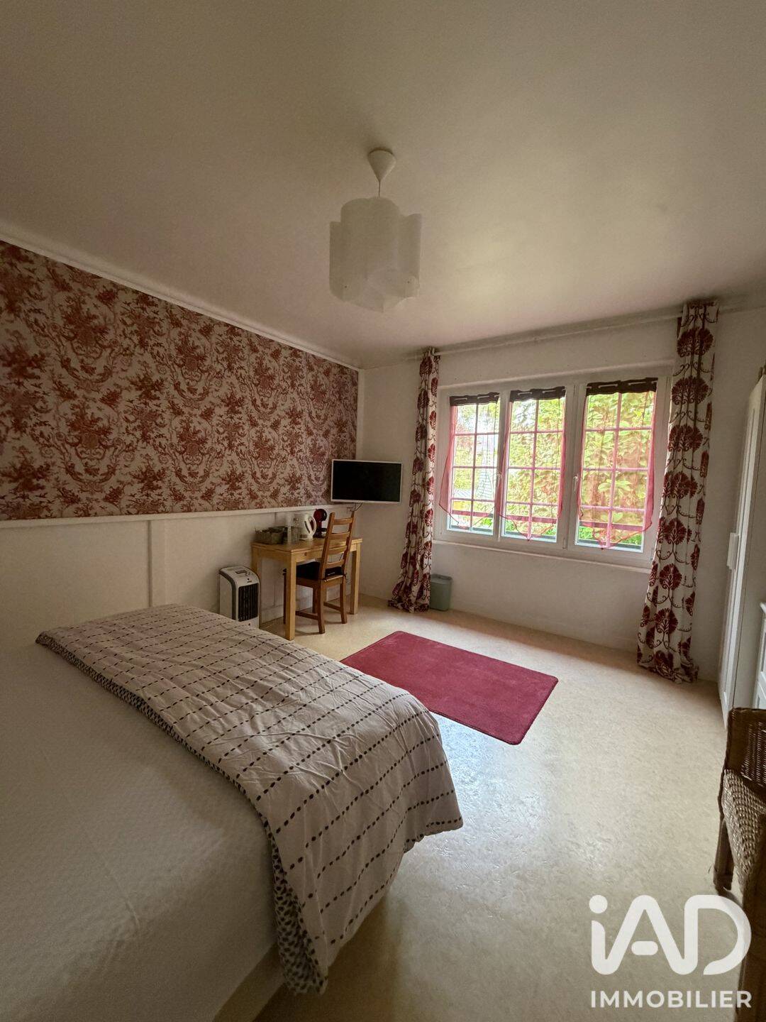 Maison 17 pièces 405 m² · à Val-Couesnon · 405 m² · 650 000 €