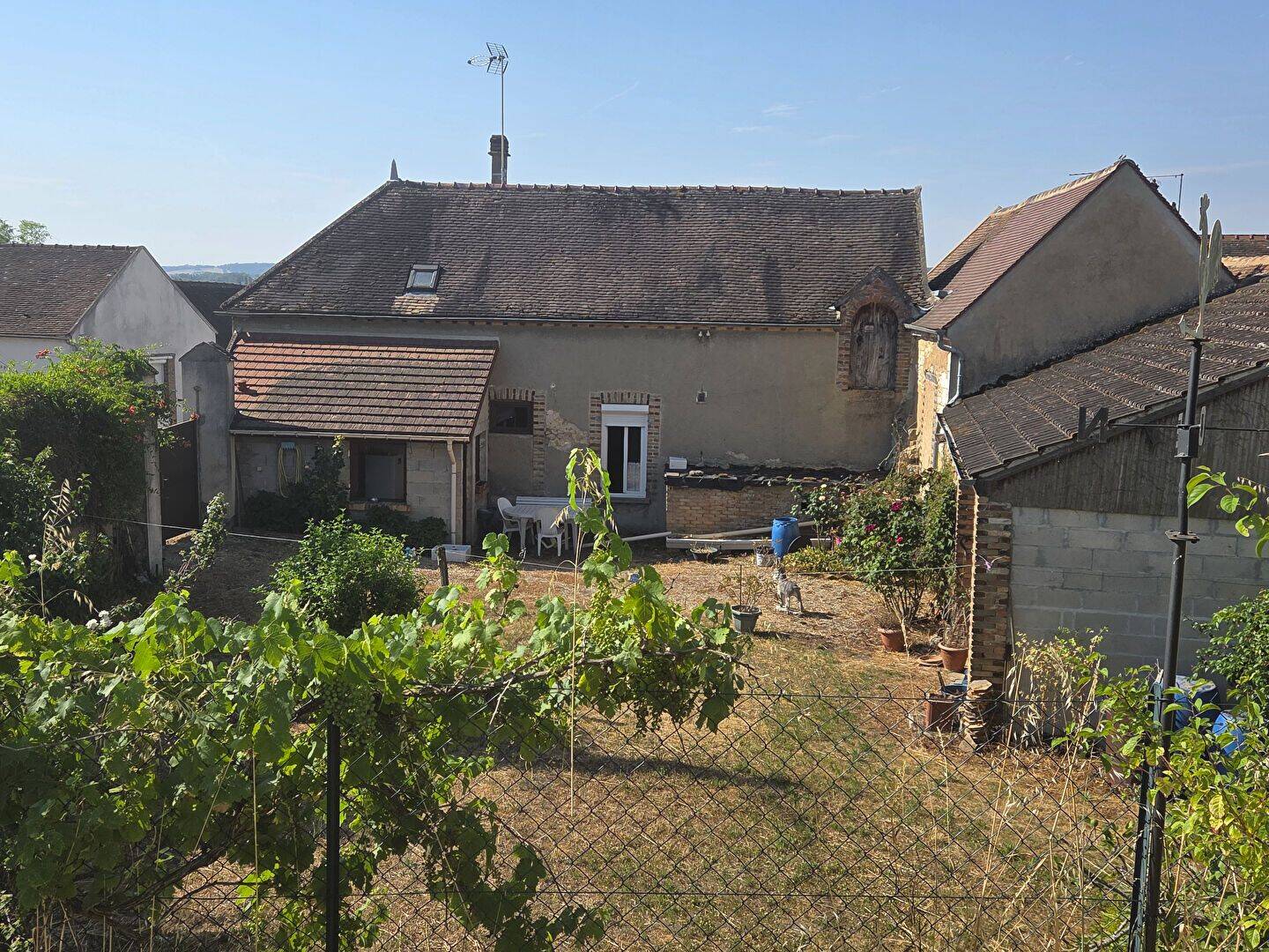Maison 4 pièces 102 m² · à Vinneuf · 102 m² · 165 000 €