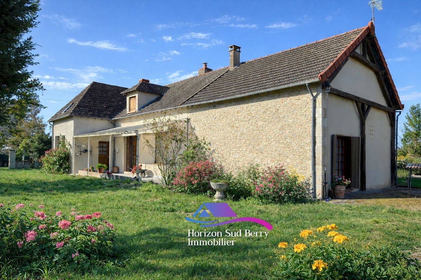 Maison 9 pièces 165 m² · à Saint-Maur · 165 m² · 243 800 €