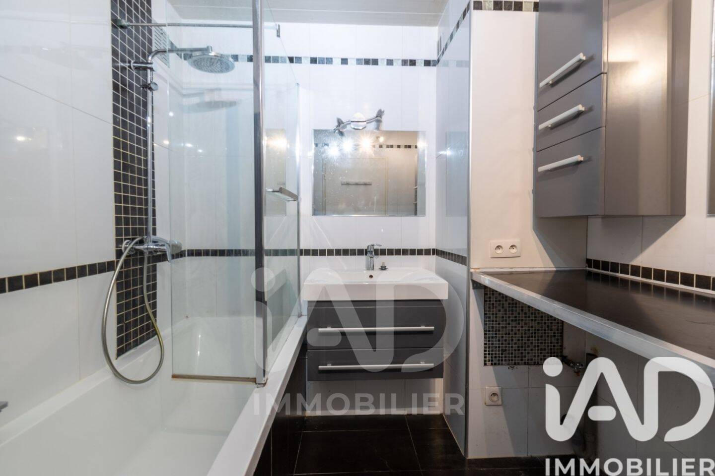 Appartement 3 pièces 73 m² · à Andrésy · 73 m² · 210 000 €