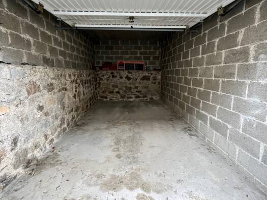 Parking à louer 68 € 10 m² Limoges 87000