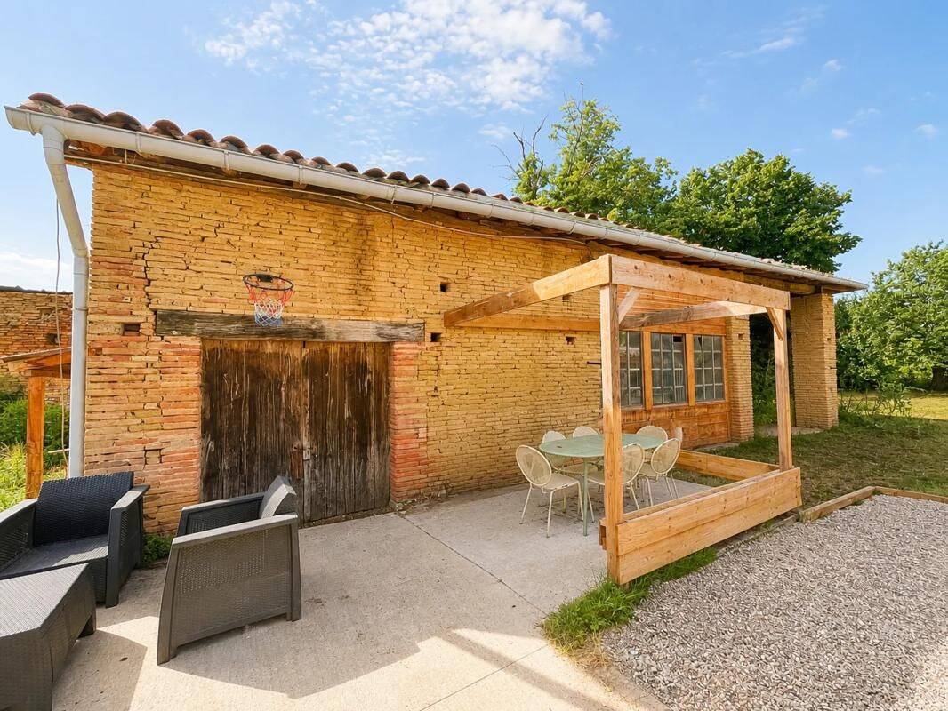 Maison 7 pièces 170 m² · à Bondigoux · 170 m² · 290 000 €
