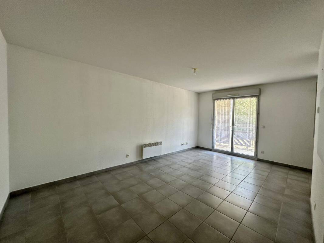 Appartement 2 pièces 45 m² · à Eymet · 45 m² · 447 €