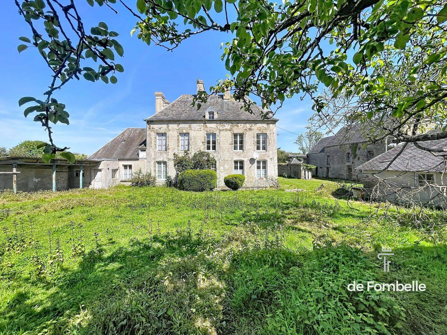 Maison 11 pièces 203 m² · à Balleroy-sur-Drôme · 203 m² · 349 000 €
