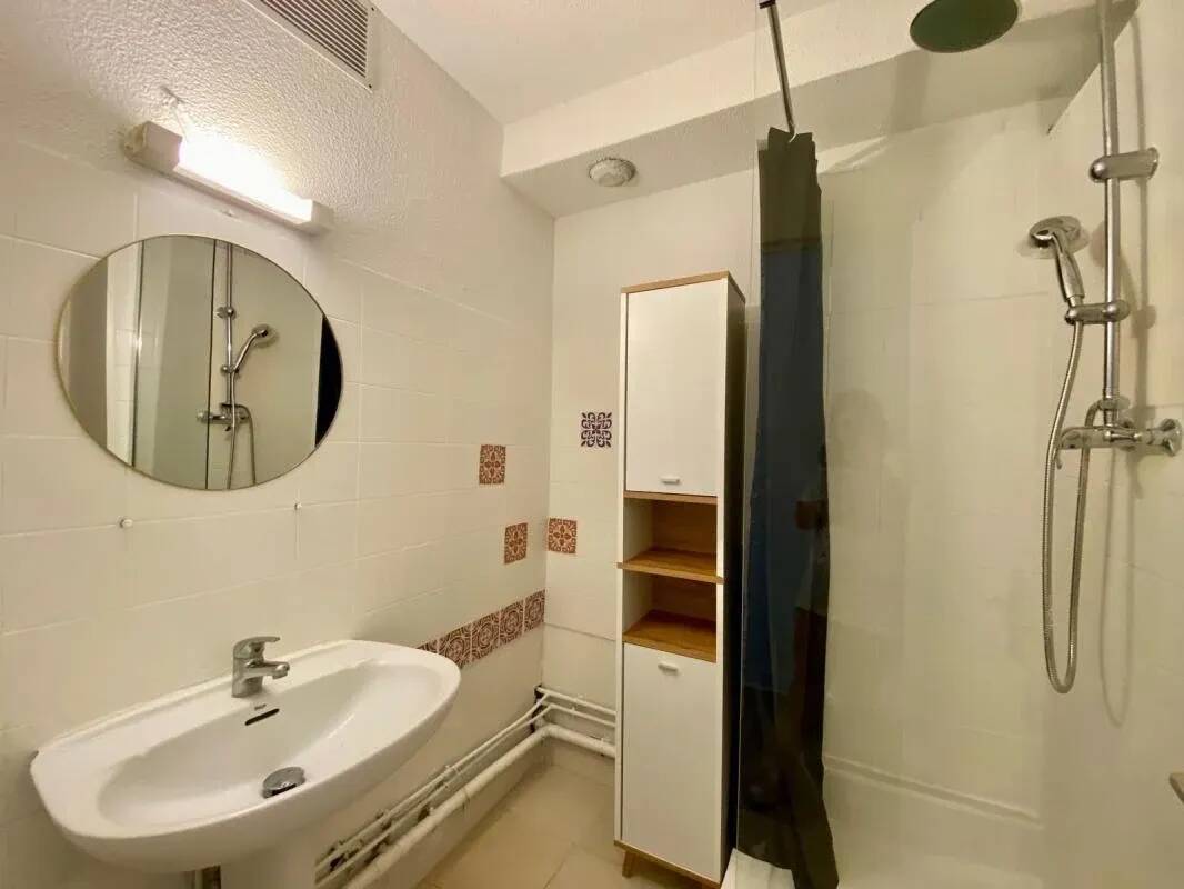 Appartement 1 pièce 17 m² · à Nice · 17 m² · 633 €