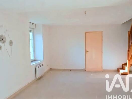 Immeuble à vendre 160 000 € 265 m² Remoncourt 88800