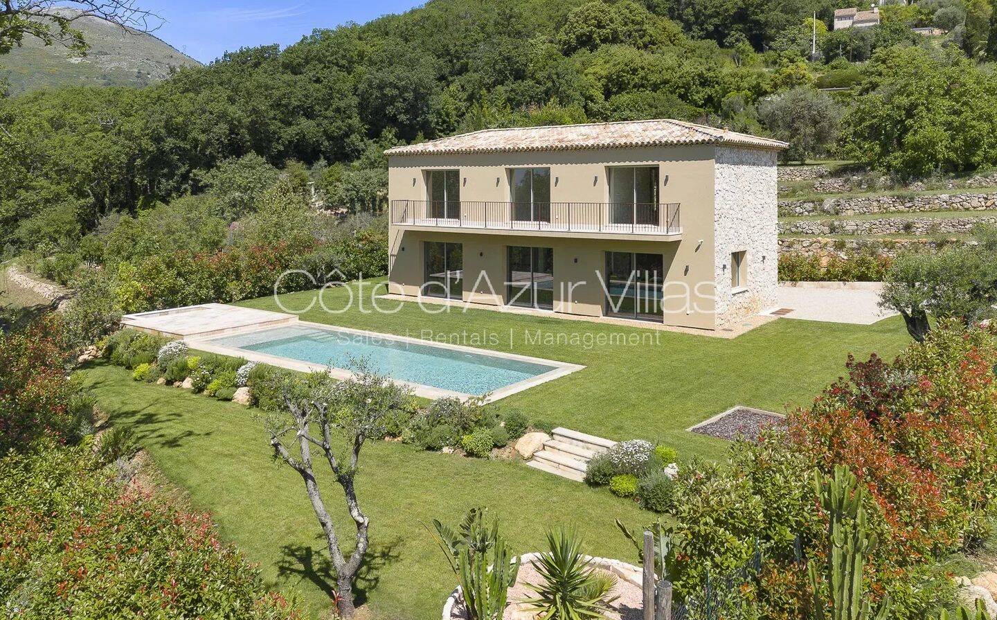 Maison 6 pièces 180 m² · à Vence · 180 m² · 1 745 000 €