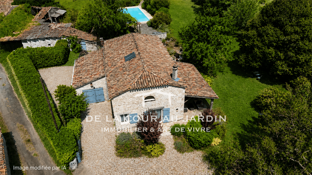 Maison 5 pièces 135 m² · à Roquecor · 135 m² · 349 000 €
