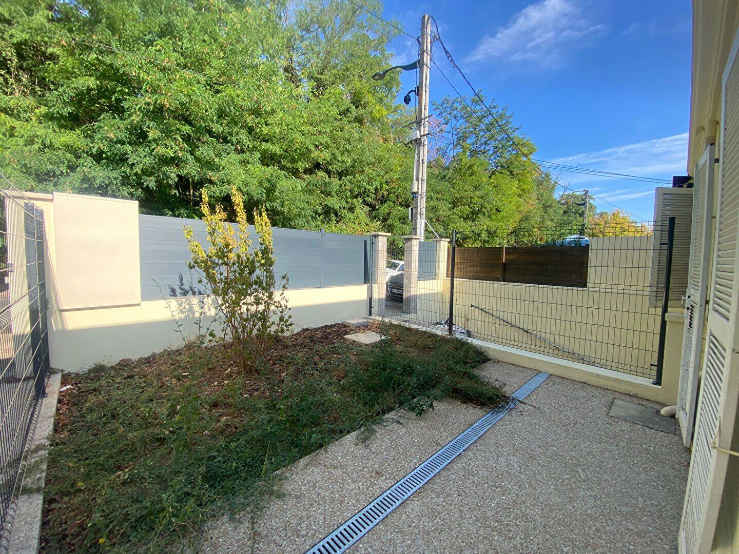 Appartement 2 pièces 28 m² · à Corbeil-Essonnes · 28,3 m² · 750 €/mois