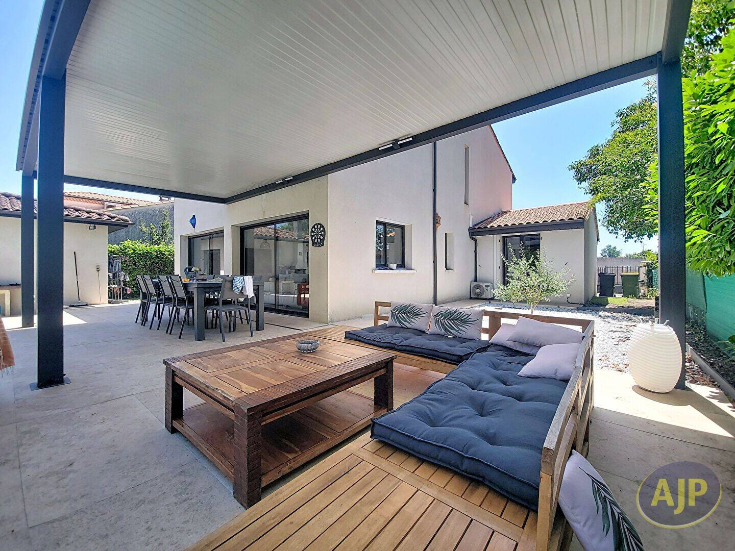Maison 7 pièces 170 m² · à Mérignac · 170 m² · 787 000 €