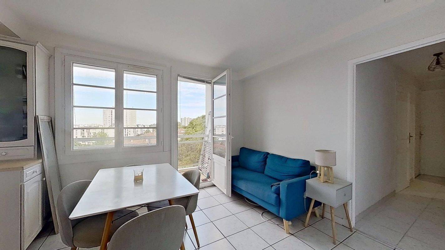 Appartement 5 pièces 81 m² · à Lyon 5ème Arrondissement · 81 m² · 1 190 €/mois