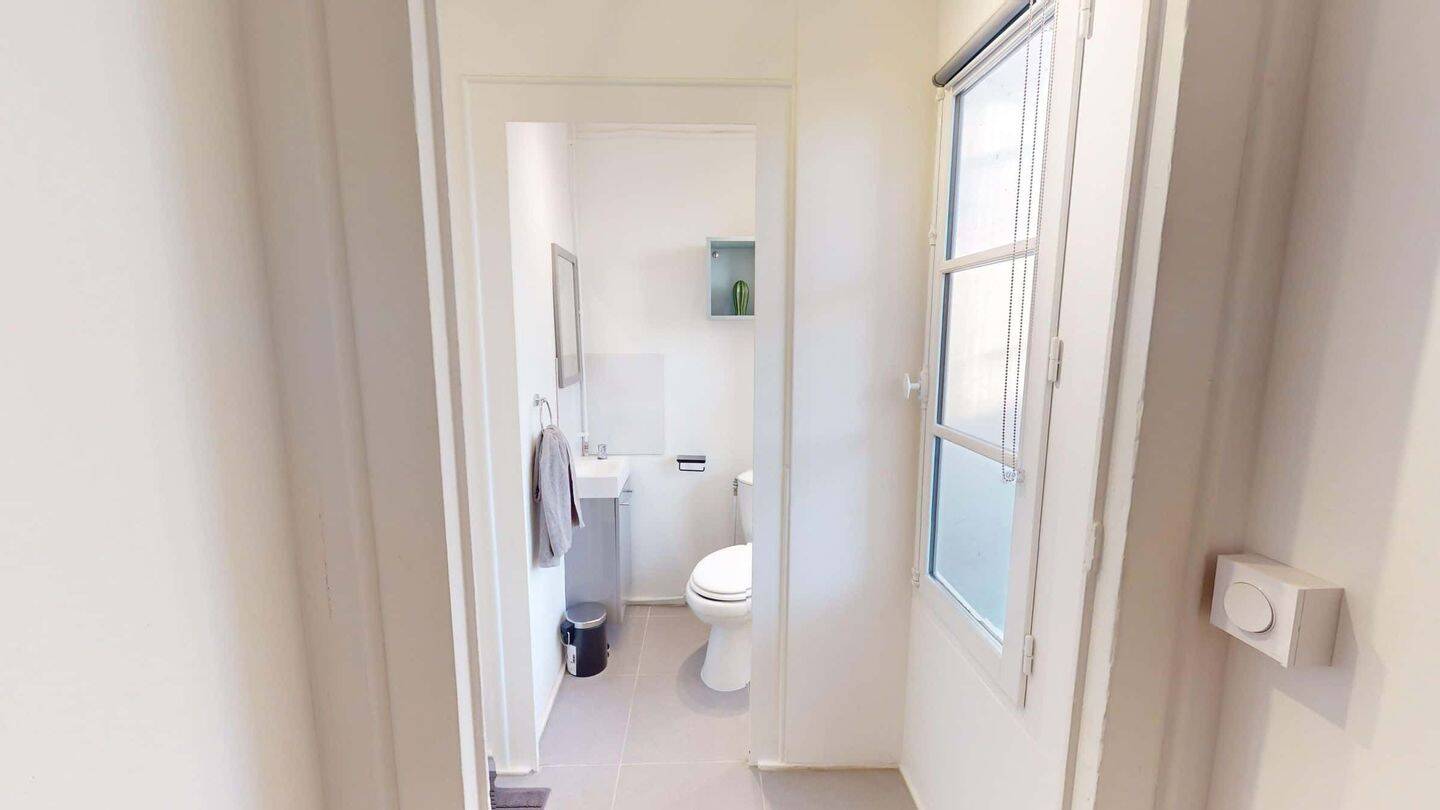 1 pièce 15 m² · à Bordeaux · 15 m² · 740 €/mois