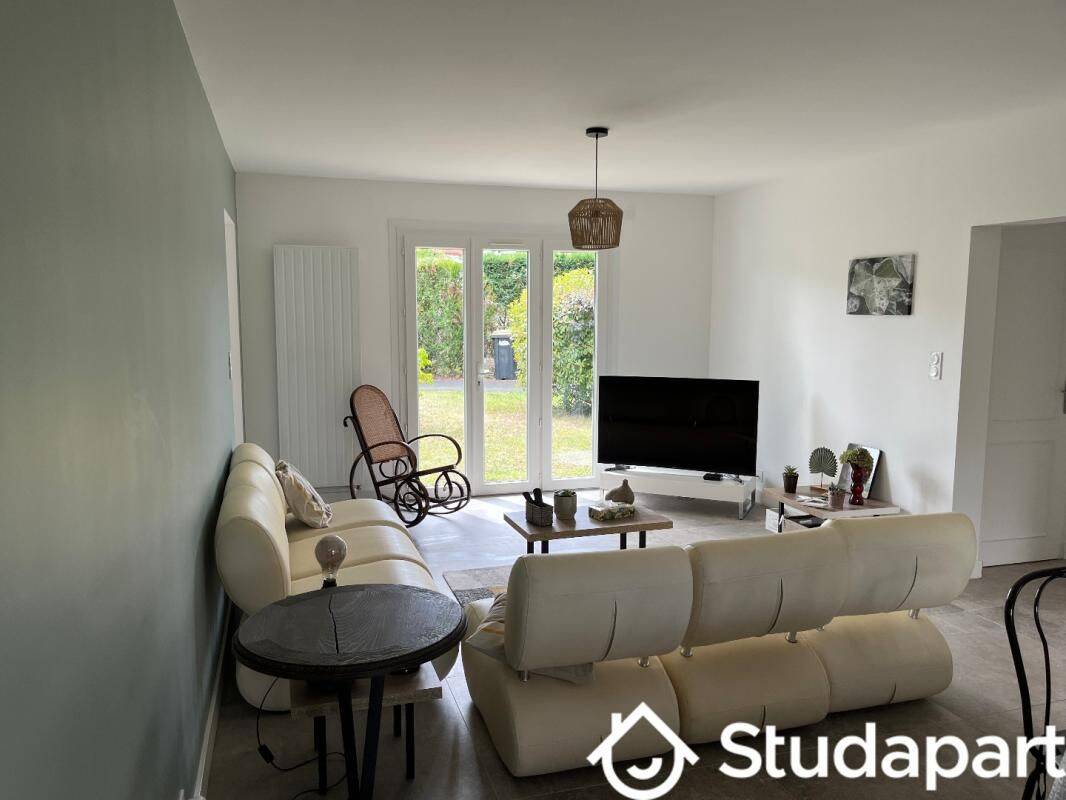 1 pièce 15 m² · à Saint-Barthélemy-d'Anjou · 15 m² · 520 €/mois