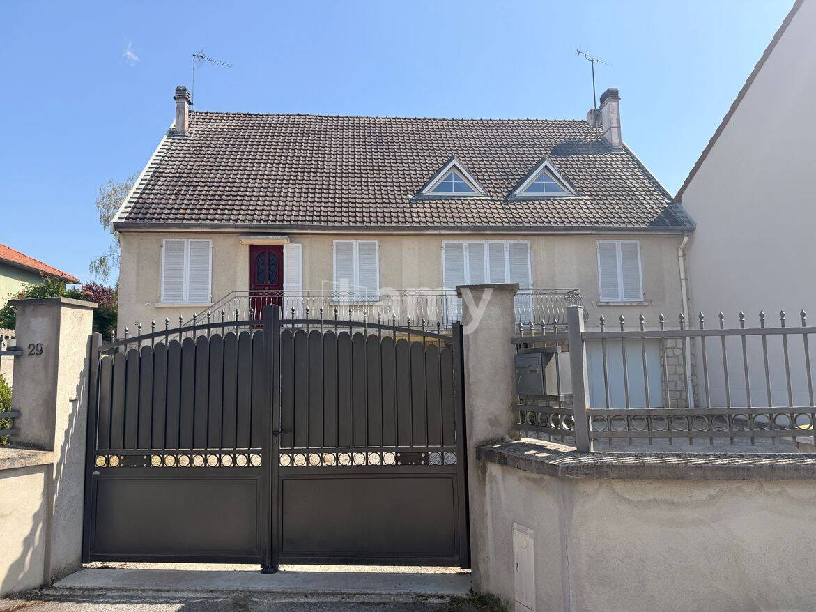 Maison 7 pièces 160 m² · à Cernay-lès-Reims · 160 m² · 1 523 €