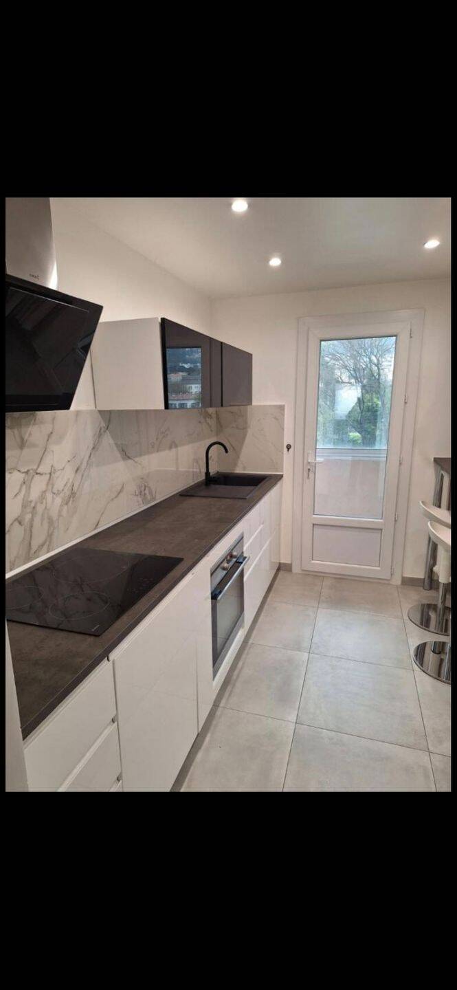 Appartement 4 pièces 67 m² · à Toulon · 67 m² · 173 900 €