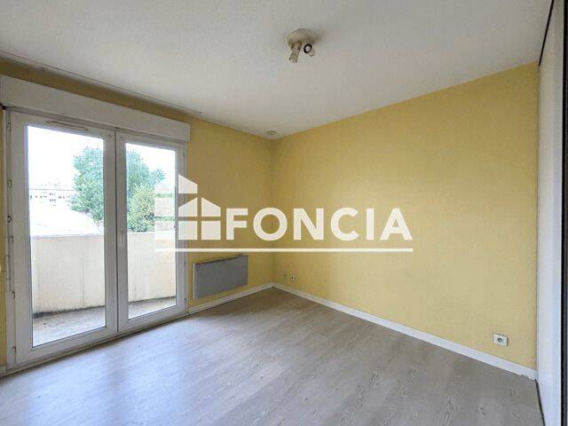 Appartement 1 pièce 16 m² · à Bourg-en-Bresse · 16,4 m² · 350 €/mois