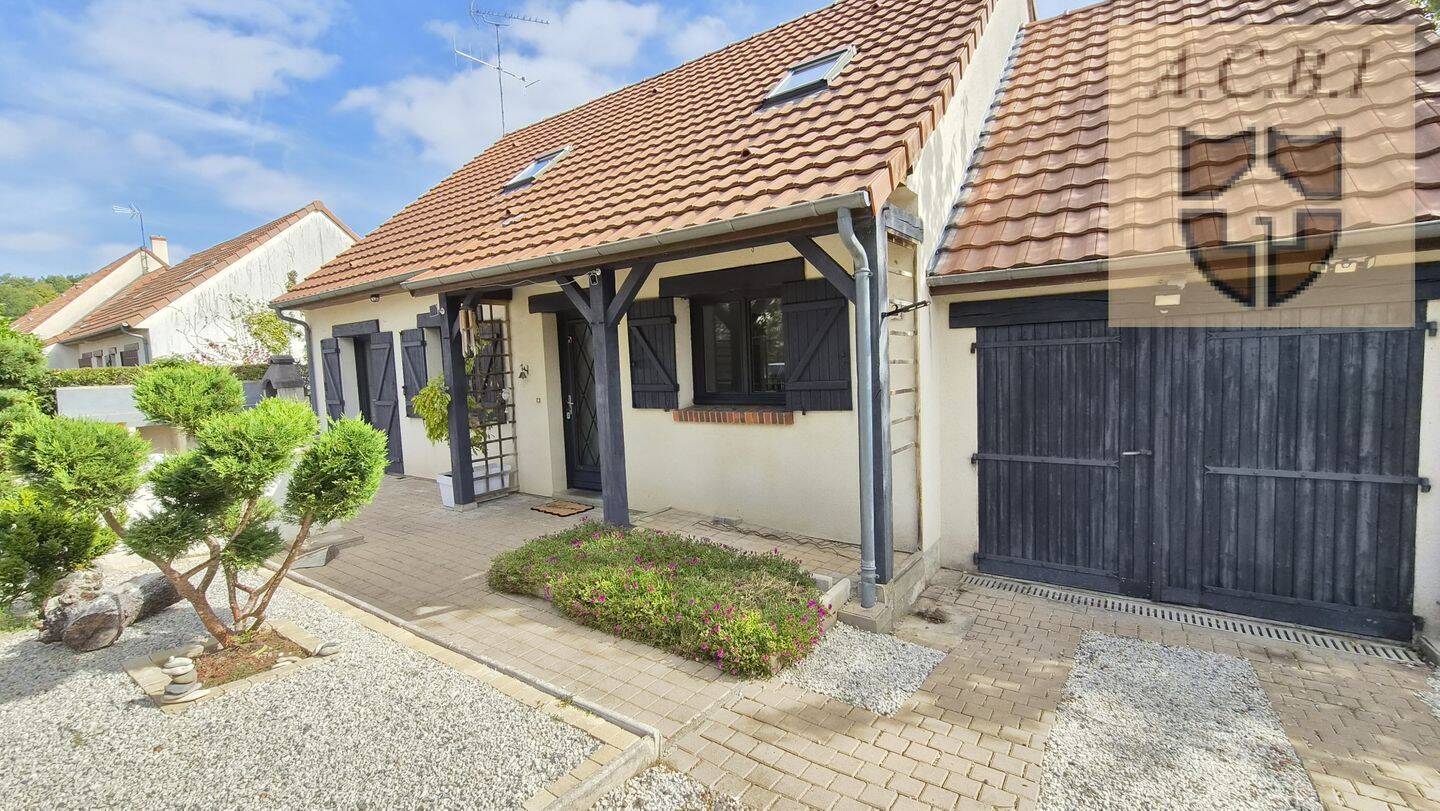 Maison 5 pièces 132 m² · à Vendôme · 132,2 m² · 241 500 €