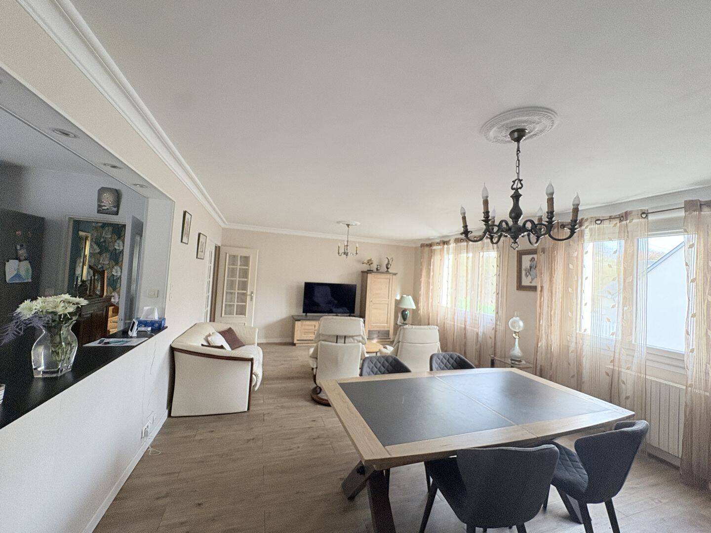 Maison 6 pièces 167 m² · à Tours · 167 m² · 341 250 €
