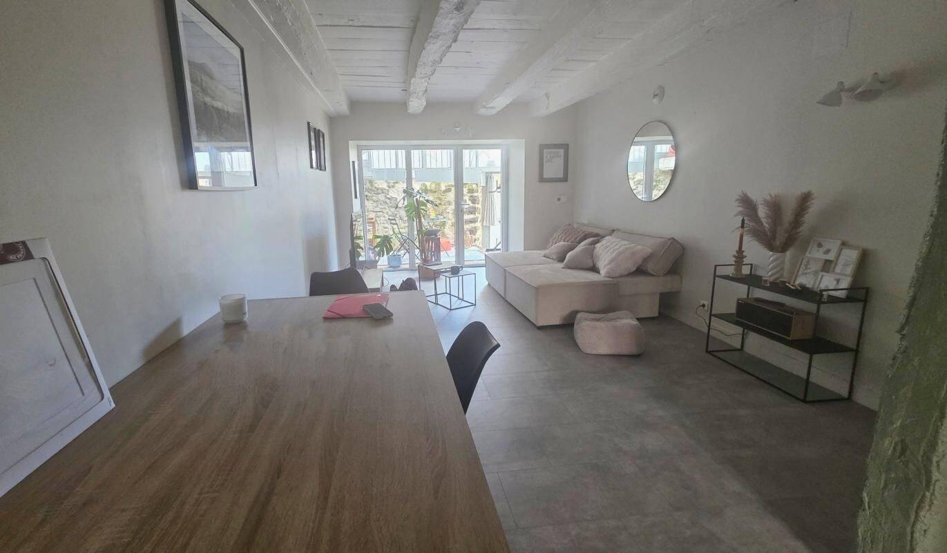 Maison 3 pièces 87 m² · à Mauriac · 87 m² · 87 000 €