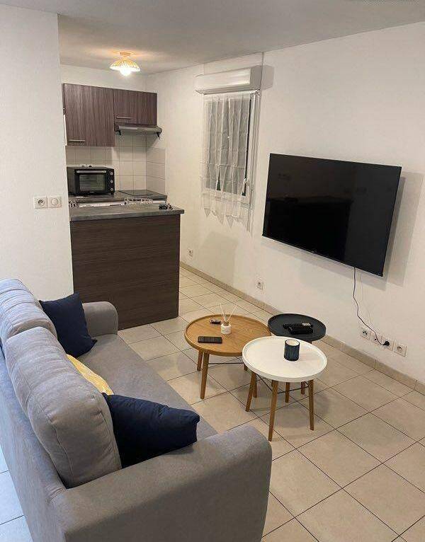 Appartement 1 pièce 30 m² · à La Seyne-sur-Mer · 30 m² · 690 €