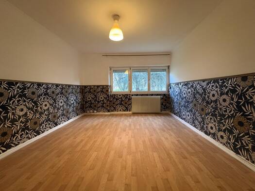 Appartement à vendre 70 000 € 3 pièces 2 chambres 56,7 m² RDC/3 Mulhouse 68100