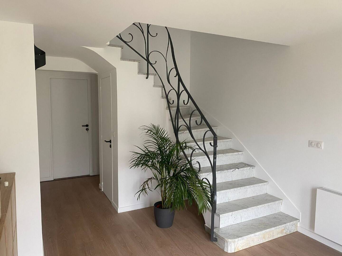 Appartement 1 pièce 12 m² · à Saint-Cyr-l'École · 12 m² · 595 €