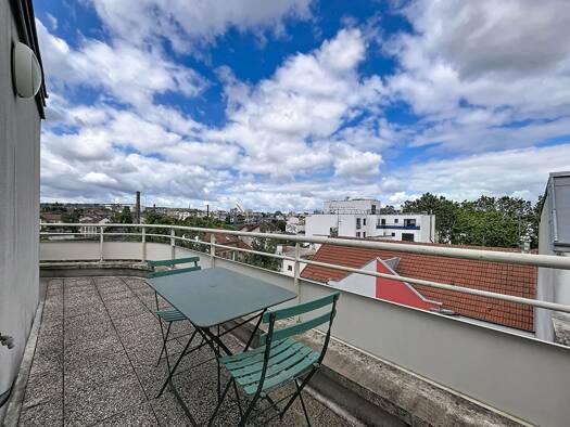 Maison à vendre 750 000 € 4 pièces 3 chambres 107,5 m² 158 m² de terrain Clos Montholon Vanves 92170