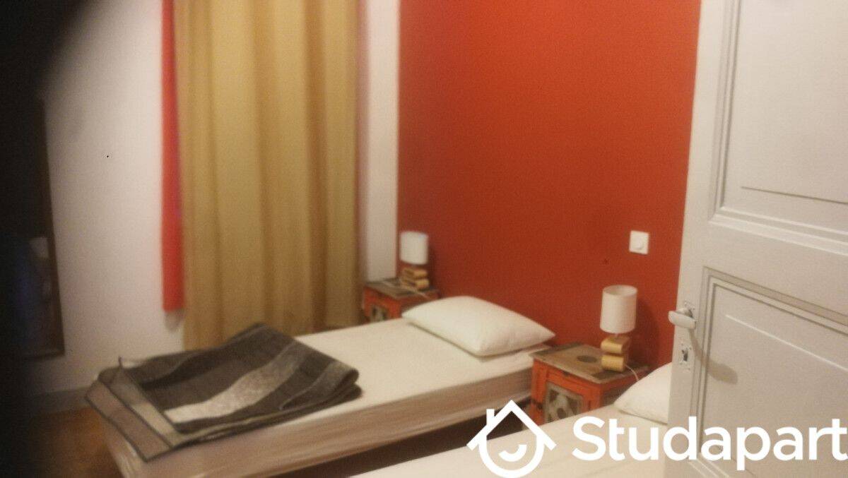 1 pièce 19 m² · à Montauban · 19 m² · 550 €